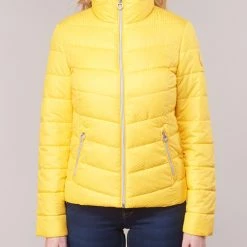 Vêtements Femme Doudounes S.Oliver 04-899-61-5060-90G7 Jaune -Manteaux Soldes Magasin 12789753 500 D