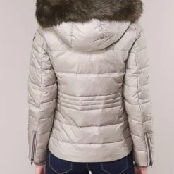 Vêtements Femme Doudounes S.Oliver SOAP Gris -Manteaux Soldes Magasin 15200957 500 E