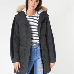 Vêtements Femme Parkas Rip Curl RACER PARKA JACKET Noir
