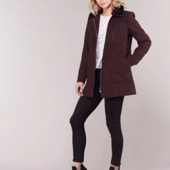 Vêtements Femme Manteaux Betty London LAURA Bordeaux -Manteaux Soldes Magasin 15558071 500 C