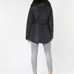 Vêtements Femme Doudounes Betty London LACAMAS Noir -Manteaux Soldes Magasin 15789624 500 D