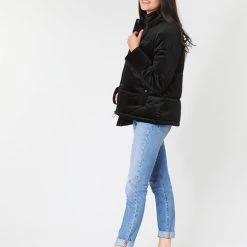 Vêtements Femme Doudounes Vero Moda VMVELLY Noir 9 Vêtements Femme Doudounes Vero Moda VMVELLY Noir -Manteaux Soldes Magasin 15802767 500 C