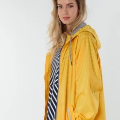 Vêtements Femme Parkas Petit Bateau SHINE Jaune -Manteaux Soldes Magasin 16739372 500 E