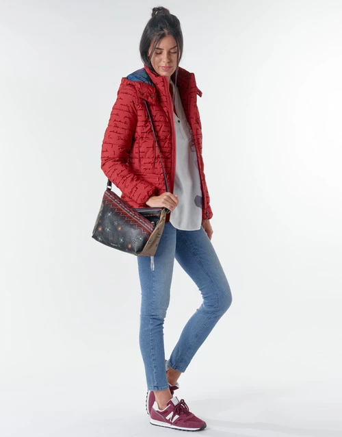 Vêtements Femme Doudounes Desigual NATASHA Rouge 5 Vêtements Femme Doudounes Desigual NATASHA Rouge – Image 3