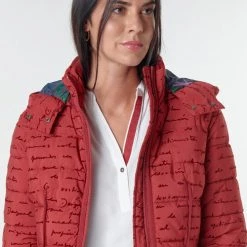 Vêtements Femme Doudounes Desigual NATASHA Rouge 11 Vêtements Femme Doudounes Desigual NATASHA Rouge -Manteaux Soldes Magasin 17741130 500 E