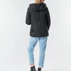 Vêtements Femme Parkas Geox MYRIA Noir -Manteaux Soldes Magasin 17755463 500 D