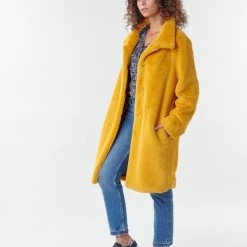 Vêtements Femme Manteaux S.Oliver 05-009-52 Jaune -Manteaux Soldes Magasin 17774945 500 C