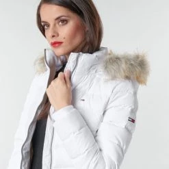 Vêtements Femme Doudounes Tommy Jeans TJW BASIC HOODED DOWN JACKET Blanc -Manteaux Soldes Magasin 17805747 500 E