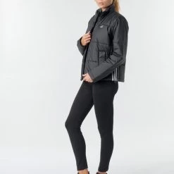 Vêtements Femme Doudounes adidas Originals SHORT PUFFER Noir -Manteaux Soldes Magasin 17830620 500 C
