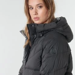 Vêtements Femme Doudounes JOTT CALLIE Noir 11 Vêtements Femme Doudounes JOTT CALLIE Noir -Manteaux Soldes Magasin 17879869 500 E