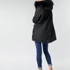 Vêtements Femme Doudounes Betty London NIETTE Noir -Manteaux Soldes Magasin 17924816 500 D