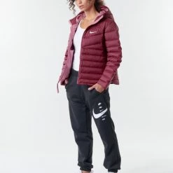 Vêtements Femme Doudounes Nike W NSW WR LT WT DWN JKT Bordeaux -Manteaux Soldes Magasin 17928685 500 C