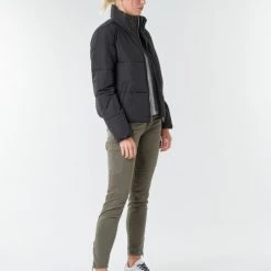 Vêtements Femme Doudounes JDY JDYNEW ERICA Noir 9 Vêtements Femme Doudounes JDY JDYNEW ERICA Noir -Manteaux Soldes Magasin 18082581 500 C