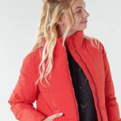 Vêtements Femme Doudounes Only ONLDOLLY Rouge -Manteaux Soldes Magasin 18330099 500 E