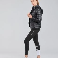 Vêtements Femme Doudounes Emporio Armani EA7 DOLLA Noir -Manteaux Soldes Magasin 18648828 500 C