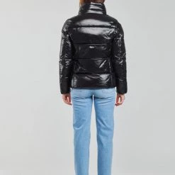 Vêtements Femme Doudounes Emporio Armani EA7 MOUNTAIN W ECO Noir -Manteaux Soldes Magasin 19747235 500 D