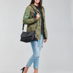 Vêtements Femme Parkas Desigual FLIX Kaki -Manteaux Soldes Magasin 19776607 500 C