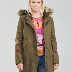 Vêtements Femme Parkas Desigual LISBOA Kaki