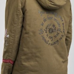 Vêtements Femme Parkas Desigual LISBOA Kaki 11 Vêtements Femme Parkas Desigual LISBOA Kaki -Manteaux Soldes Magasin 19776618 500 E