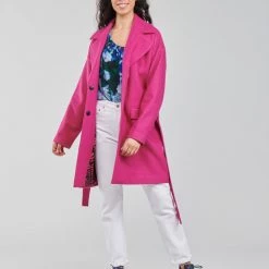 Vêtements Femme Manteaux Desigual RUBI Rose