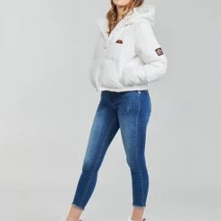 Vêtements Femme Doudounes Ellesse EXPLORING FORM Blanc -Manteaux Soldes Magasin 19777185 500 C