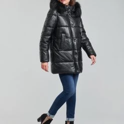 Vêtements Femme Doudounes Oakwood FAMER Noir -Manteaux Soldes Magasin 19797988 500 C