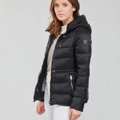 Vêtements Femme Manteaux Oakwood CIUDADBI Noir -Manteaux Soldes Magasin 19798000 500 E