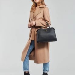 Vêtements Femme Manteaux Guess DOUNIA COAT Camel -Manteaux Soldes Magasin 19799852 500 C