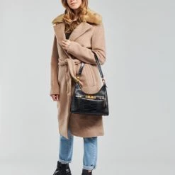 Vêtements Femme Manteaux Guess BRENDA COAT Camel 9 Vêtements Femme Manteaux Guess BRENDA COAT Camel -Manteaux Soldes Magasin 19799856 500 C