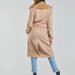 Vêtements Femme Manteaux Guess BRENDA COAT Camel 10 Vêtements Femme Manteaux Guess BRENDA COAT Camel -Manteaux Soldes Magasin 19799856 500 D