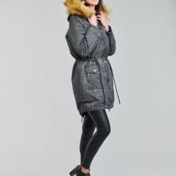 Vêtements Femme Parkas Guess BERENICE PARKA Noir -Manteaux Soldes Magasin 19799892 500 C