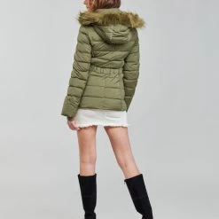 Vêtements Femme Doudounes Guess CLAUDIA DOWN JACKET Kaki 10 Vêtements Femme Doudounes Guess CLAUDIA DOWN JACKET Kaki -Manteaux Soldes Magasin 19799929 500 D