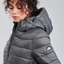 Vêtements Femme Doudounes Superdry CLASSIC FUJI PUFFER JACKET Gris -Manteaux Soldes Magasin 19858260 500 E