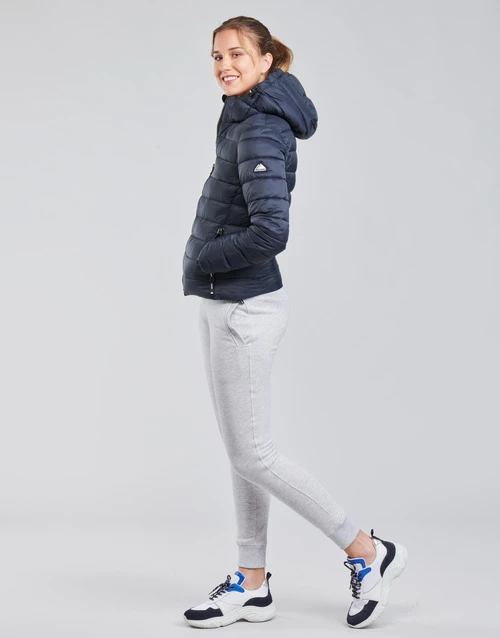Vêtements Femme Doudounes Superdry CLASSIC FUJI PUFFER JACKET Bleu 5 Vêtements Femme Doudounes Superdry CLASSIC FUJI PUFFER JACKET Bleu – Image 3