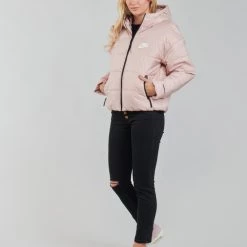 Vêtements Femme Doudounes Nike W NSW TF RPL CLASSIC HD JKT Rose / Noir / Blanc -Manteaux Soldes Magasin 19900506 500 C