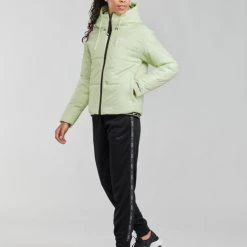 Vêtements Femme Doudounes Nike W NSW TF RPL CLASSIC TAPE JKT Vert / Noir / Blanc -Manteaux Soldes Magasin 19900510 500 C