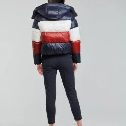 Vêtements Femme Doudounes Tommy Hilfiger COLORBLOCK DWN PUFFER JKT Multicolore -Manteaux Soldes Magasin 19913973 500 D