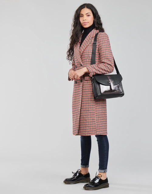 Vêtements Femme Manteaux Betty London PIVENE Noir / Rouge 5 Vêtements Femme Manteaux Betty London PIVENE Noir / Rouge – Image 3