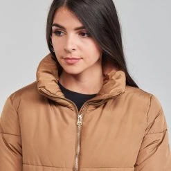 Vêtements Femme Doudounes JDY JDYNEWERICA Camel -Manteaux Soldes Magasin 20406019 500 E