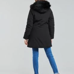 Vêtements Femme Parkas Betty London PAPAKA Noir 10 Vêtements Femme Parkas Betty London PAPAKA Noir -Manteaux Soldes Magasin 20478825 500 D