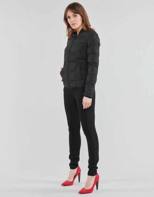 Vêtements Femme Doudounes Guess NEW VERA JACKET Noir 5 Vêtements Femme Doudounes Guess NEW VERA JACKET Noir – Image 3
