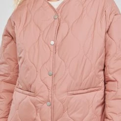 Vêtements Femme Doudounes Betty London MADELINE Rose -Manteaux Soldes Magasin 22522022 500 E