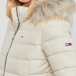 Vêtements Femme Doudounes Tommy Jeans TJW BASIC HOODED DOWN JACKET Beige -Manteaux Soldes Magasin 22646118 500 E