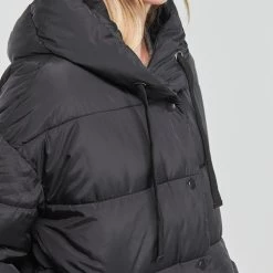 Vêtements Femme Doudounes Vero Moda VMGEMMAHOLLY Noir -Manteaux Soldes Magasin 22790844 500 E