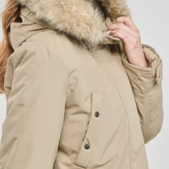 Vêtements Femme Parkas Vero Moda VMDEMI Beige 11 Vêtements Femme Parkas Vero Moda VMDEMI Beige -Manteaux Soldes Magasin 22790868 500 E