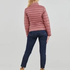 Vêtements Femme Doudounes Only ONLNEWTAHOE QUILTED JACKET OTW Vieux rose -Manteaux Soldes Magasin 22871859 500 D