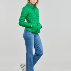 Vêtements Femme Doudounes Only ONLNEWTAHOE QUILTED JACKET OTW Vert -Manteaux Soldes Magasin 22871980 500 C