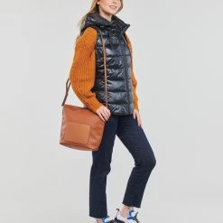 Vêtements Femme Doudounes Esprit RCS Tape Vest BLACK 9 Vêtements Femme Doudounes Esprit RCS Tape Vest BLACK -Manteaux Soldes Magasin 23153595 500 C