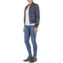 Vêtements Femme Doudounes DDP FUNILO Marine 10 Vêtements Femme Doudounes DDP FUNILO Marine -Manteaux Soldes Magasin 3669408 500 D