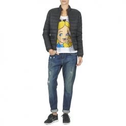 Vêtements Femme Doudounes Eleven Paris TROUBLE Noir 9 Vêtements Femme Doudounes Eleven Paris TROUBLE Noir -Manteaux Soldes Magasin 3783506 500 C